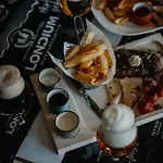 فندق Bierhotel Loncium & Privatbrauerei Kotschach-Mauthen
