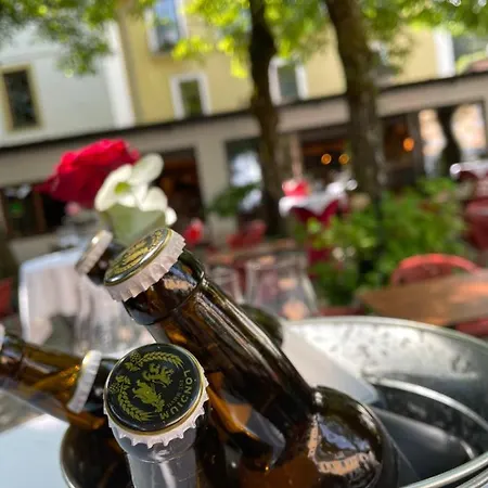 隆休姆啤酒酒店及私人酿酒厂 3*