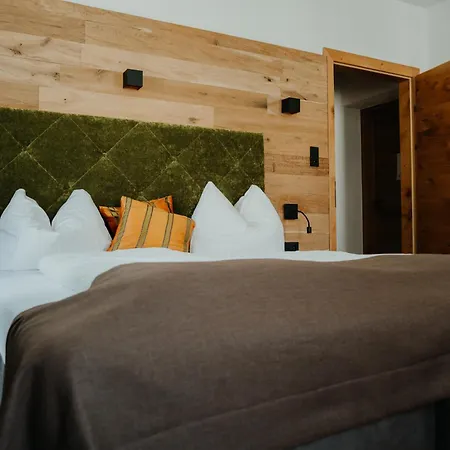 Bierhotel Loncium & Privatbrauerei 3*