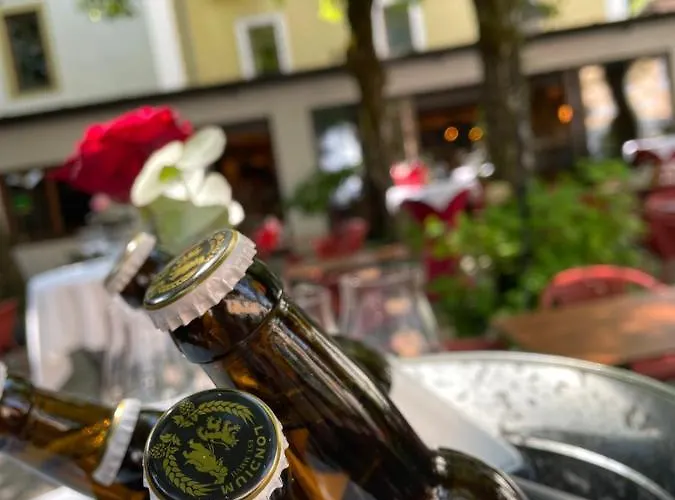 Bierhotel Loncium & Privatbrauerei 3*